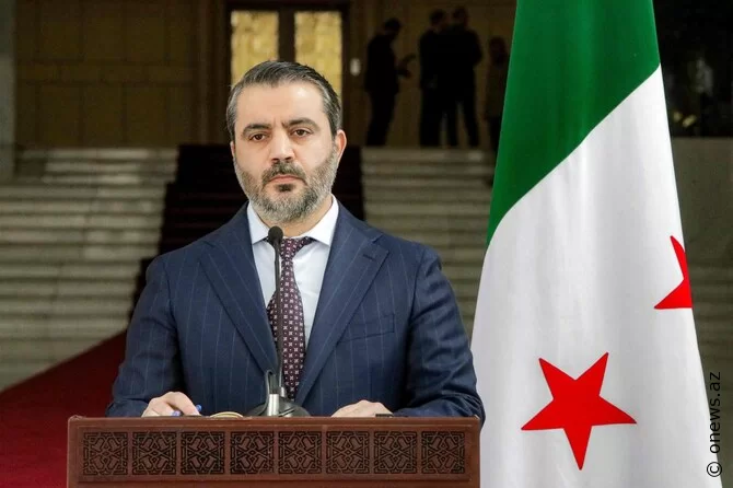 Suriyanın baş diplomatı Türkiyəyə yollanır