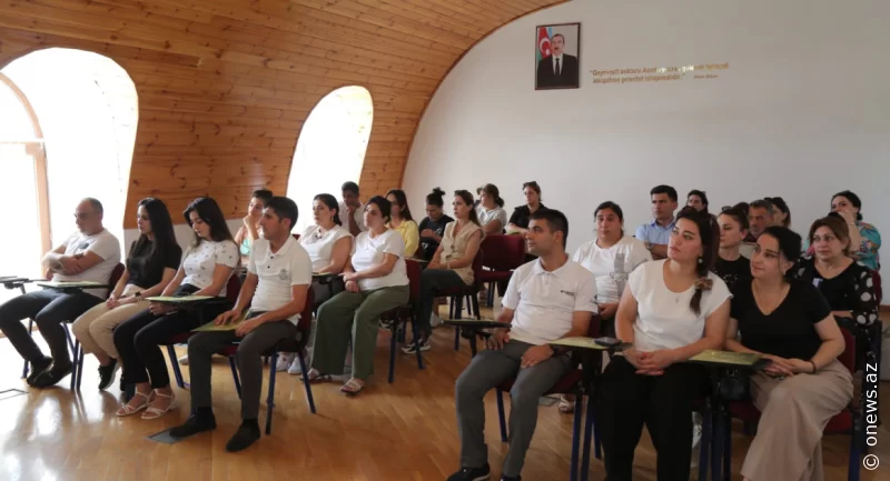 Şirvan və Hacıqabulda gənclərin iştirakı ilə seminarlar keçirildi