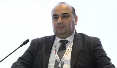 İslamov vəzifəsindən azad edildi