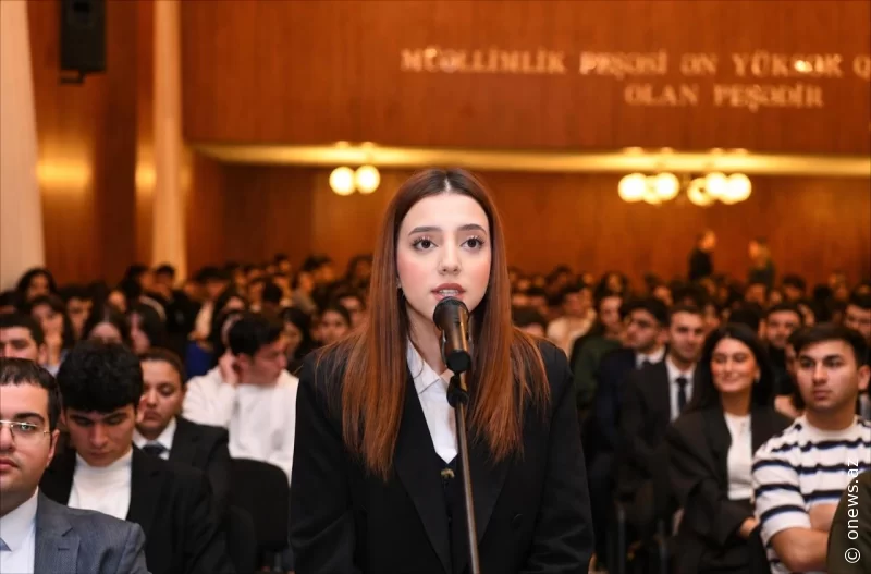 Səngərdə Keçən Gecələrin Arxasındakı Güvən