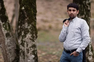Onda  bütün ayrılıqların  qapılarını döyür... -